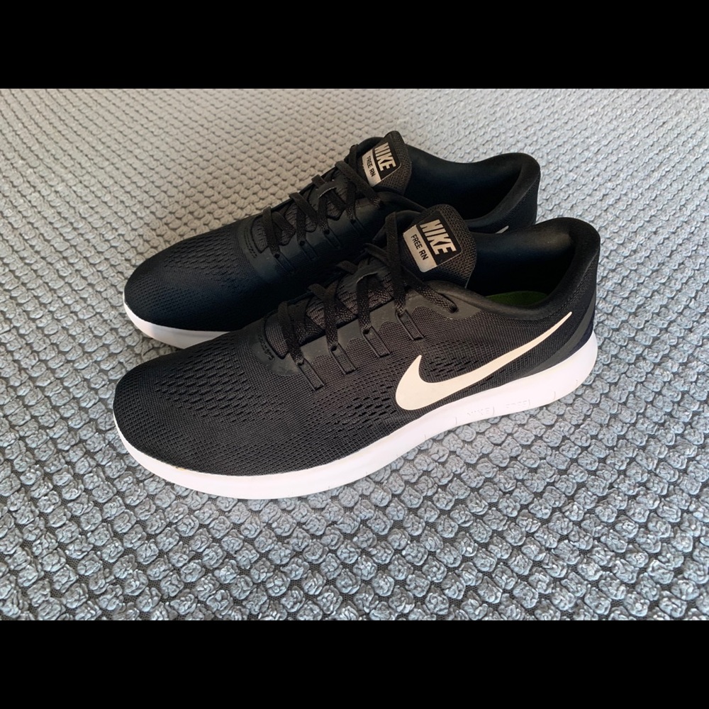 Men’s Nike Free Run Black (Size 12)